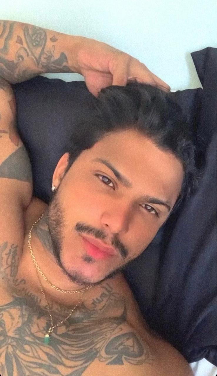 garoto de programa - Perfil Hetero